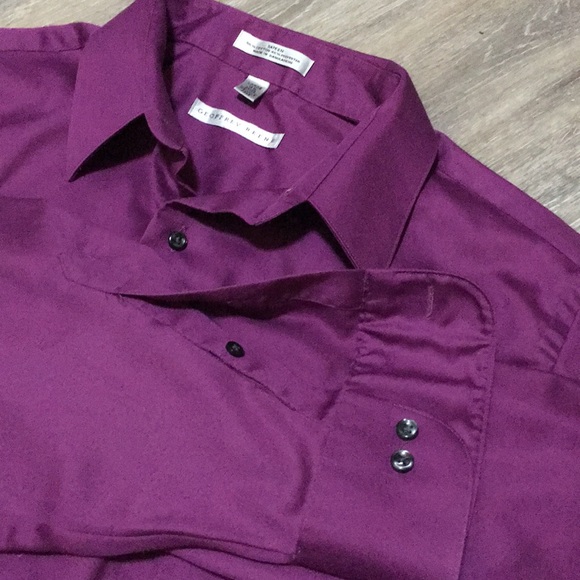 Like New Purple Men’s Geoffrey Beene Sateen Wrinkle Free Shirt - Picture 4 of 4